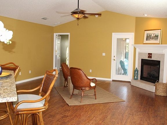 3rd image of 2134 W Lymington Way