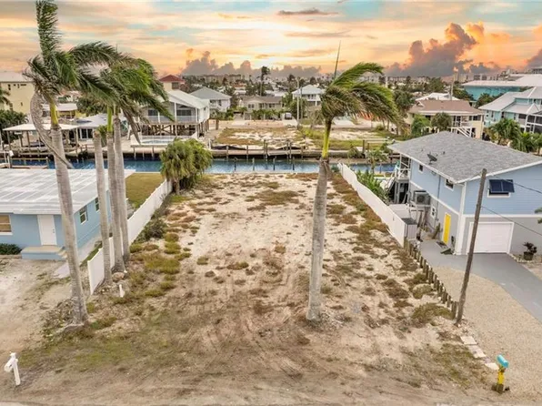 140 Bahia VIA, FORT MYERS BEACH, FL 33931