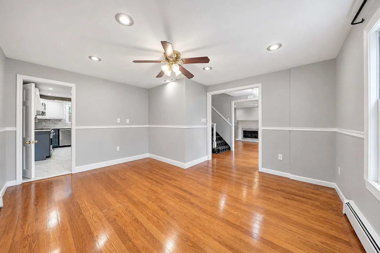 7 bed, 2713 sqft, $6,999 — Photo 4