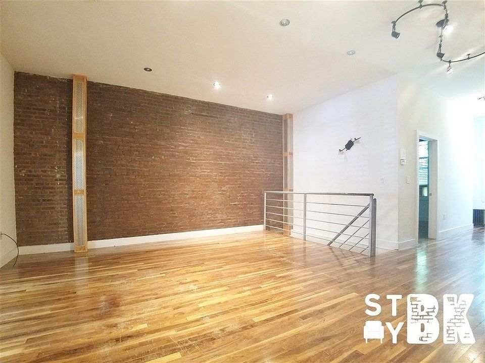 1st image of 193 Meserole St #1