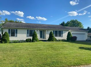 11 Tannery Cir, Dryden, NY 13053