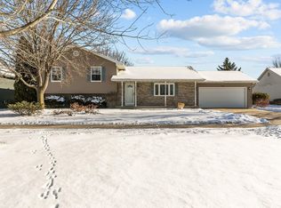 1001 County Road V, Fond Du Lac, WI 54935