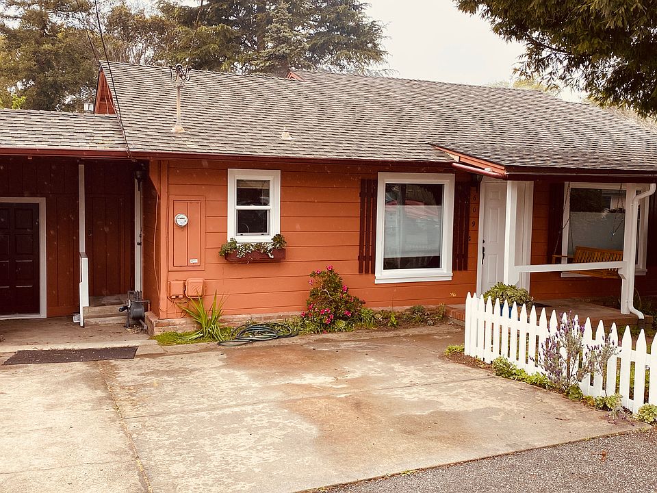 1st image of 609 Harriet Ave