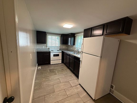 3rd image of 708 Morgan St #708M-3