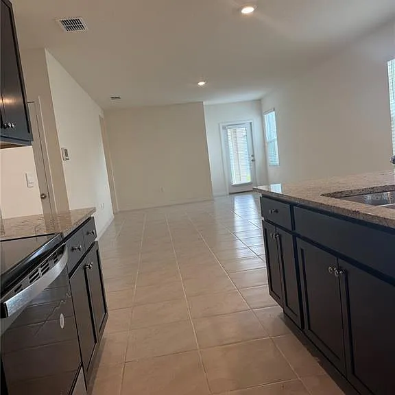 824 Horsetail Dr — Photo 15