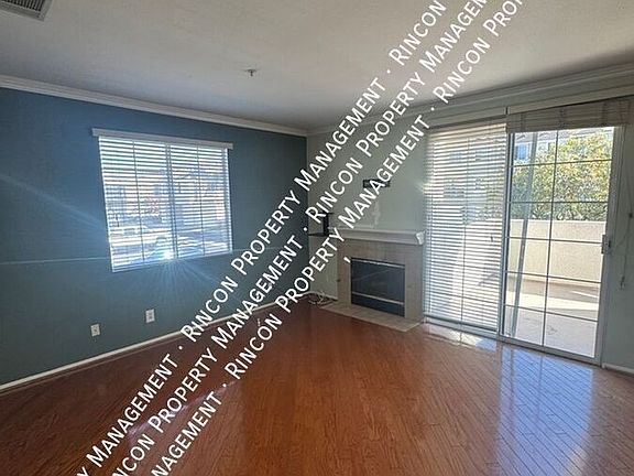 3rd image of 31 W Shoshone St