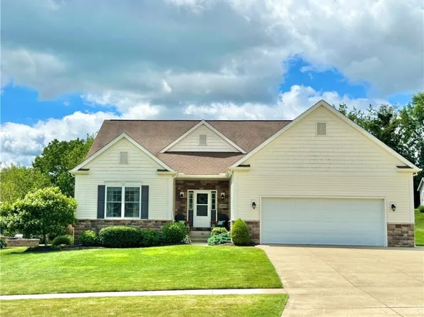 1860 Honeychuck Ln, Kent, OH 44240