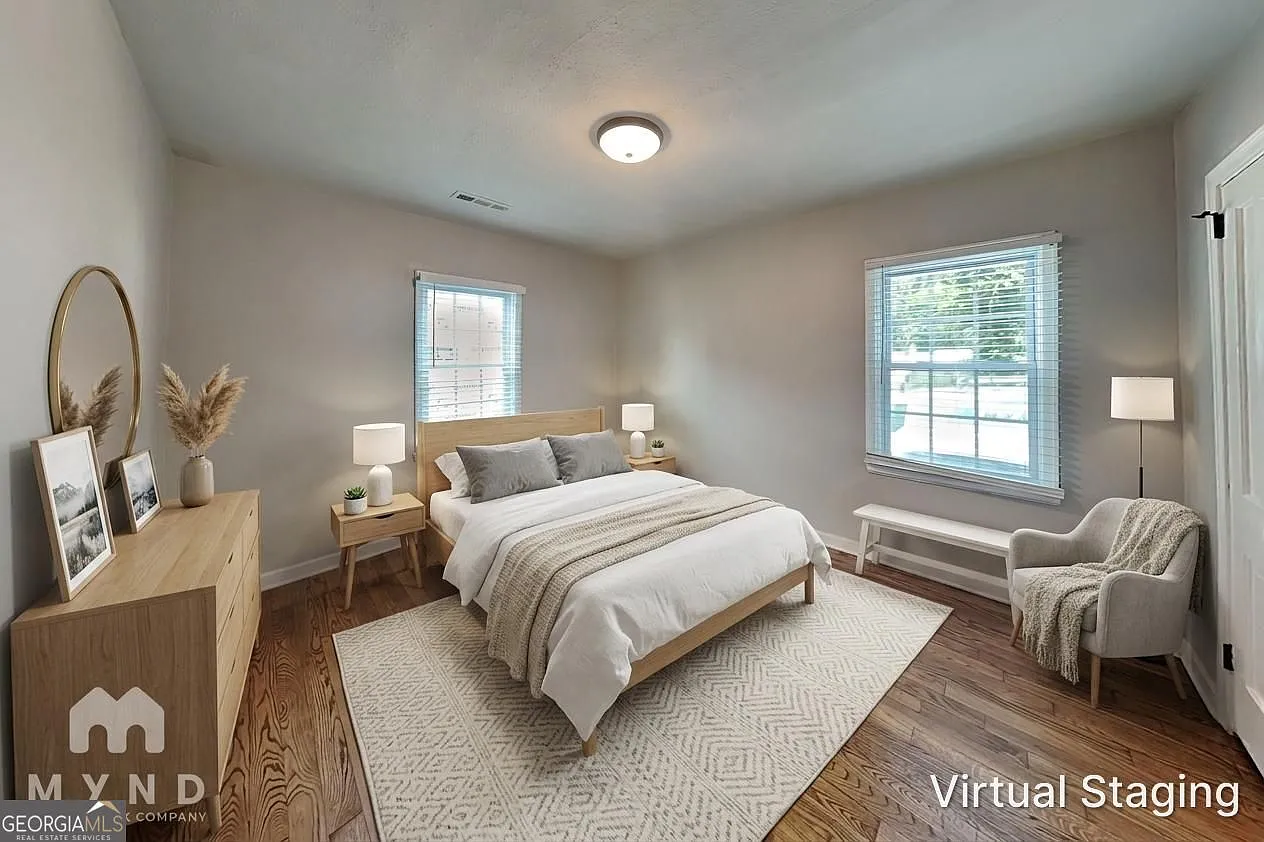 2 bed, 1.0 bath, $1,465 — Photo 3