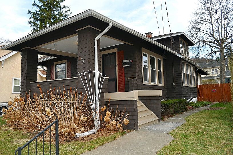 1st image of 10 McNamara Ave