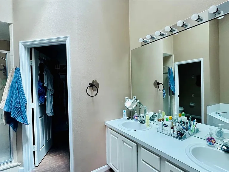 3227 Herons Point Cir — Photo 7