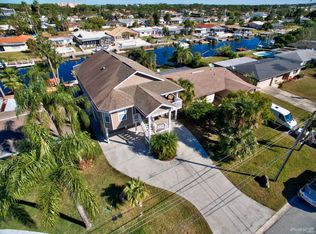 4127 Headsail Dr, New Port Richey, FL 34652