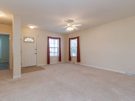 3rd image of 25739 Baltusrol Dr