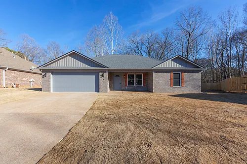 99 Elmwood Cv Photo 1