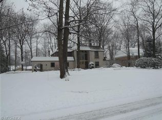 5685 Engleton Ln, Girard, OH 44420