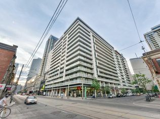 111 Elizabeth St, Toronto, ON M5G 1P7