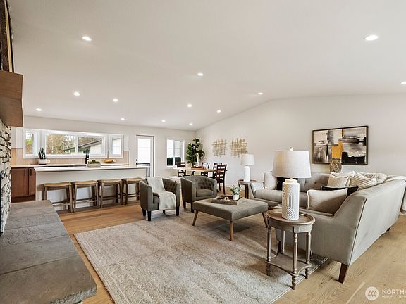 5th image of 36016 SE 49th Street