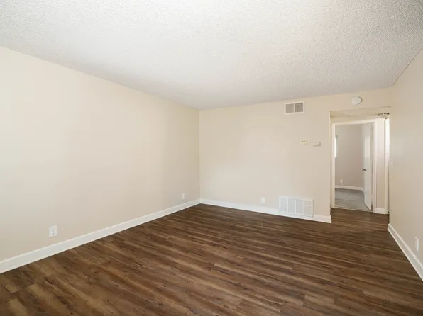4875 Manzanita Ave APT 44, Carmichael, CA 95608