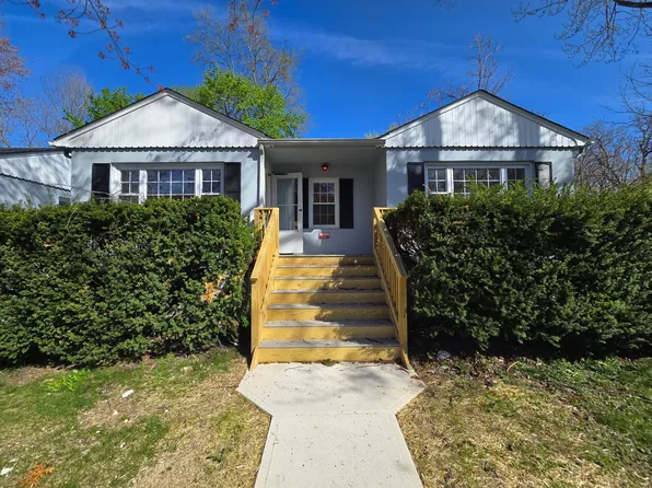 14 Felter St #A, Greenwood Lake, NY 10925