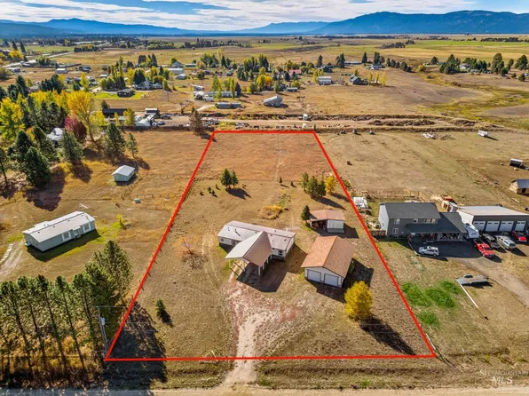 23 Garden Ln, McCall, ID 83638