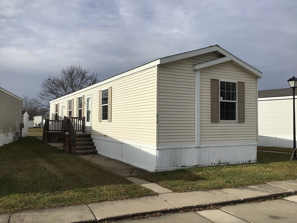 1st image of 21155 Warner Ave #614