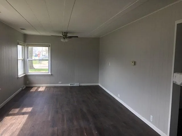 219 Franklin St — Photo 4
