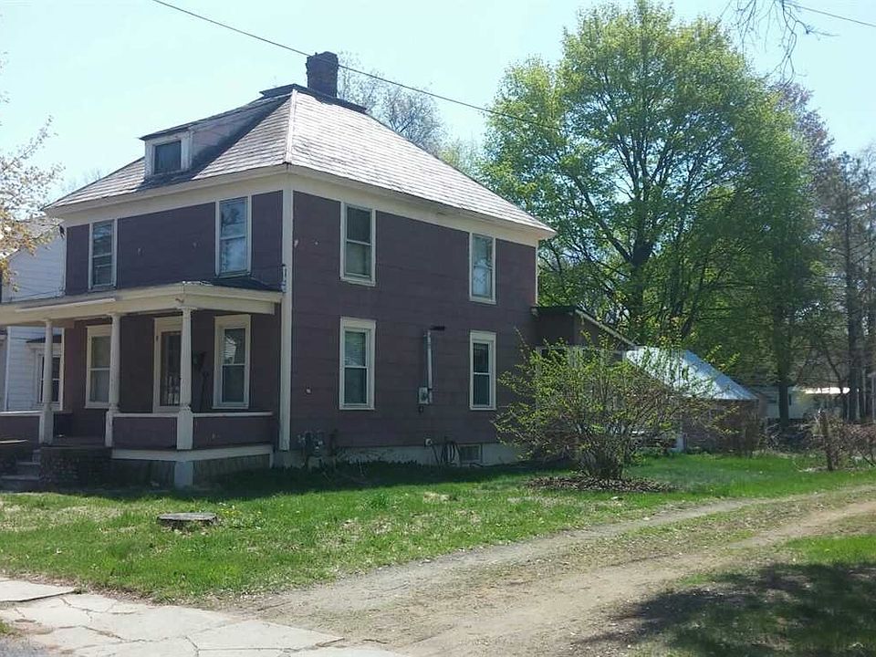 1st image of 140 John St