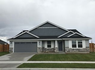 64 N Zion Park Dr, Nampa, ID 83651