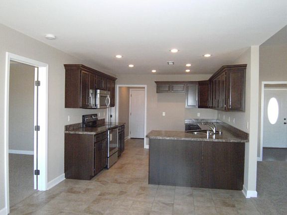 4th image of 314 N Abbey Way