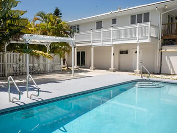 29757 Springtime Rd, Big Pine Key, FL 33043