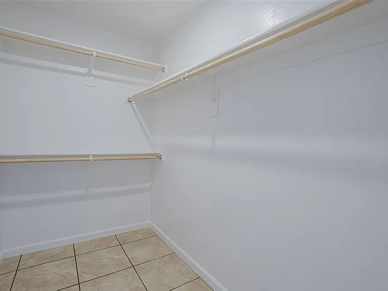 3850 N Teri Ct — Photo 15