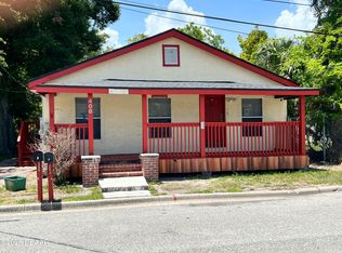 408 Henry Butts Dr, Daytona Beach, FL 32114