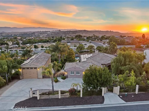 17657 Canyonwood Dr, Riverside, CA 92504