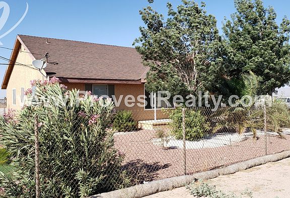 3rd image of 16876 Live Oak Ave