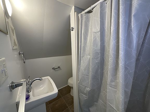 2nd image of 58 E Stevens St Floor 3