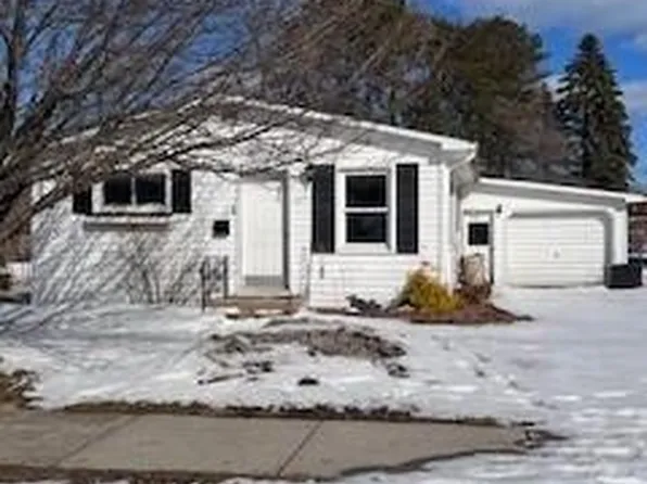 323 Bedford St, Alpena, MI 49707