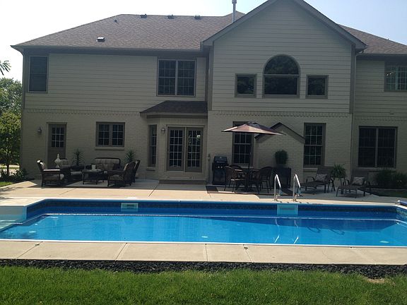 2nd image of 3616 Chancellor Dr