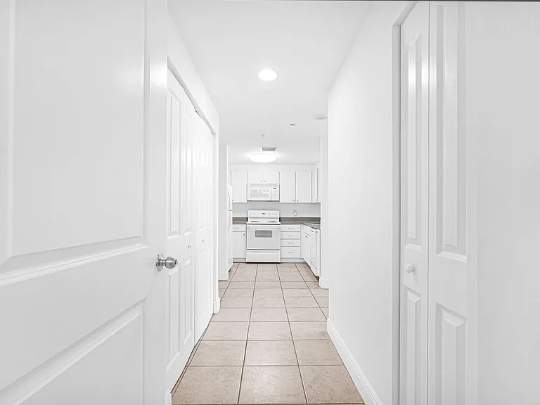 1250 S Miami Ave #812 — Photo 16