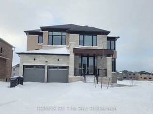 11 Del Ray Cres, Wasaga Beach, ON L9Z 1J7