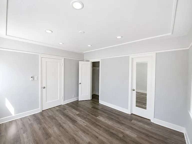 88 S Allen Ave — Photo 22