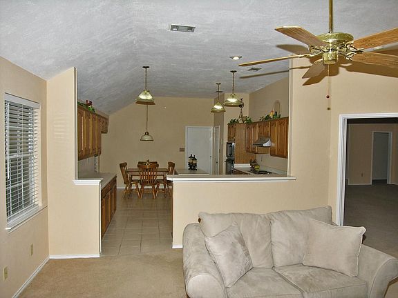 5th image of 2050 Wedgewood Dr