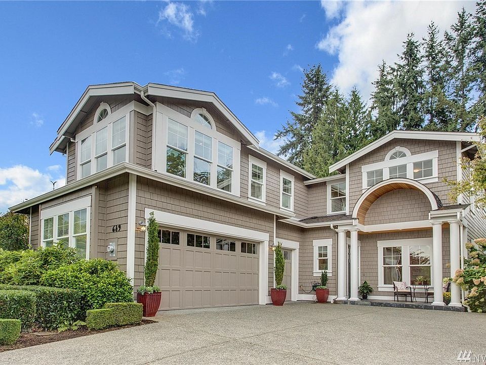 1st image of 649 18th Ave W