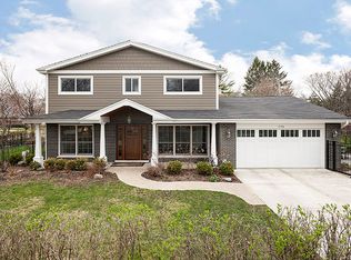 1370 Brookside Ln, Northbrook, IL 60062