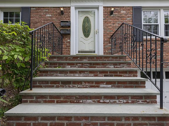 3rd image of 368 Columbus Ave #2