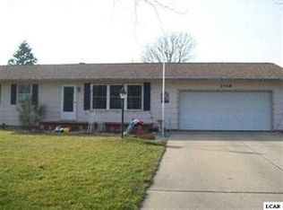 2748 Prairie Dr, Adrian, MI