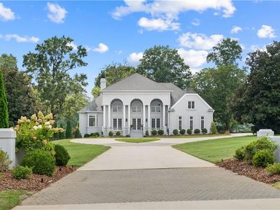 3222 Forsyth Dr, Greensboro, NC, 27407