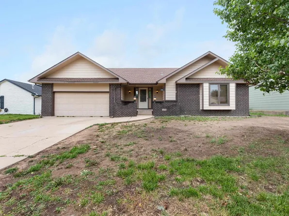 2316 S Linden Cir, Wichita, KS 67207