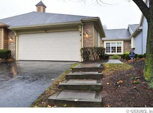 98 Creek Rdg, Pittsford, NY 14534