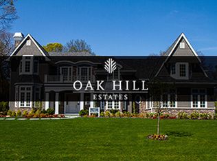 518 Half Hollow Rd, Dix Hills, NY 11746
