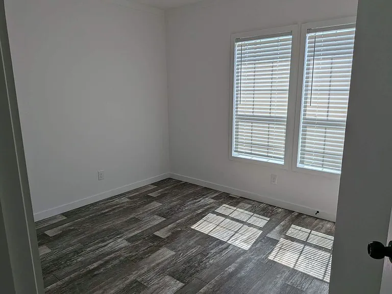 5652 Blue Harbor Dr #325 — Photo 16