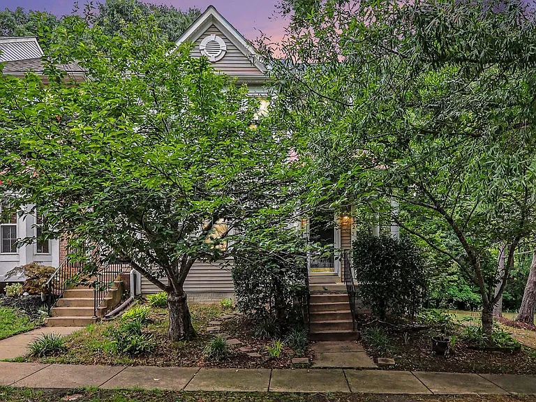 4872 Ebb Tide Ct — Photo 2